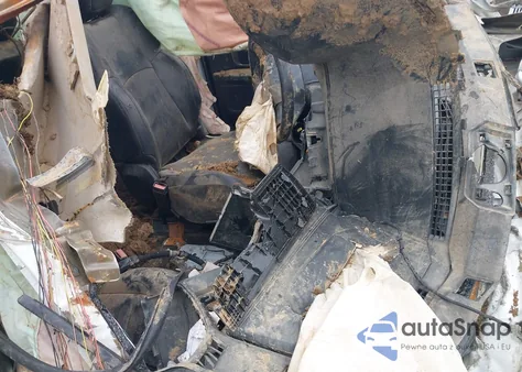 2013 Ram 1500 Sport z USA, uszkodzony, nr VIN 1C6RR7MT6DS630584